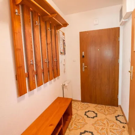 Apart-invest Hajduczek 아파트 *