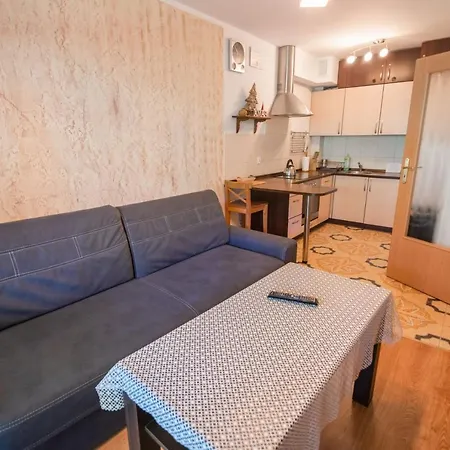 아파트 Apart-invest Hajduczek