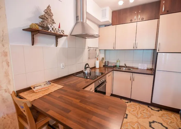 Apart-invest Hajduczek *