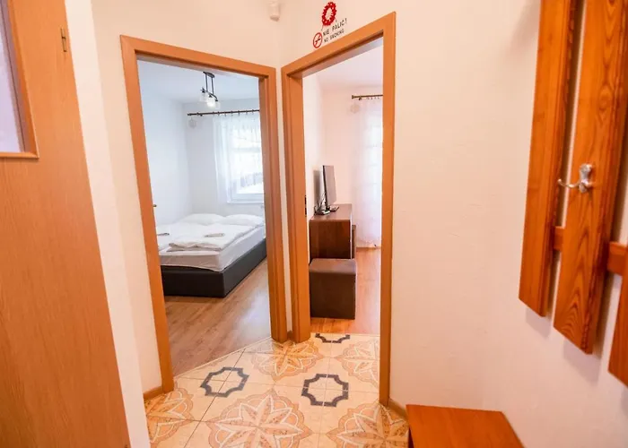 Apart-invest Hajduczek * 斯克拉斯卡波伦巴